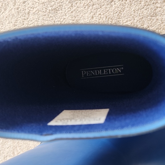 Pendleton Shoes - Picture 3 of 4